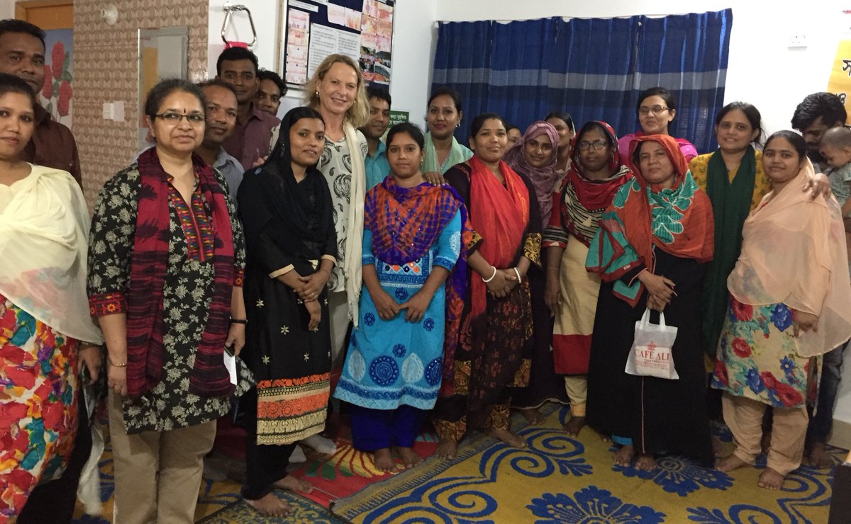 YSahlstrand's tweet image. Really impressed by @NazmaAkter73 and her colleagues @AwajFoundation - working with Anti Sexual Harasment committees and #genderequality in many ways. Thanks for the time in #Chittagong to you and to Banasree at @manusherjonno - #morepartnerships and #WomenEmpowerment