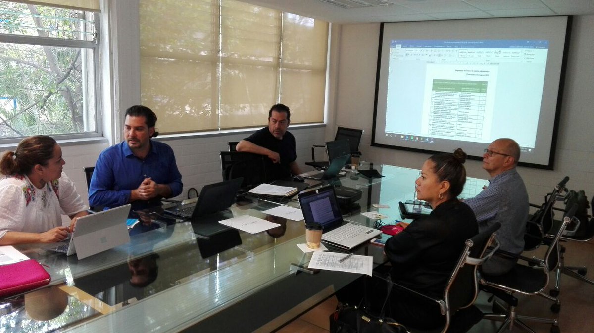 cpsseajal's tweet photo. En sesión de trabajo sabatina, seguimos avanzando en la evaluación de aspirantes a magistrado del Tribunal de Justicia Administrativa. Este miércoles a las 10am entregaremos nuestro informe al @LegislativoJal. https://t.co/djE6i8HdWf