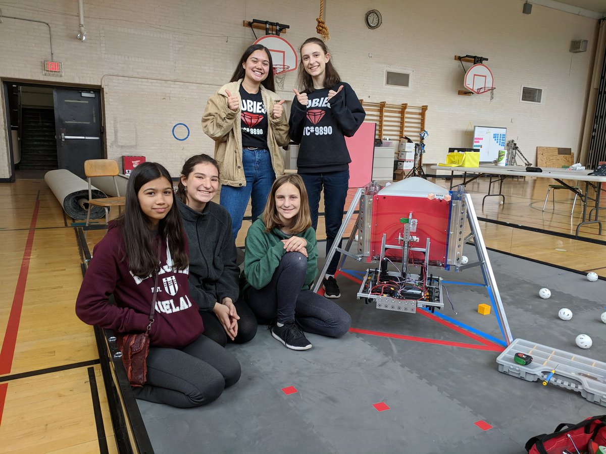 ftc_rubies's tweet image. Huge thanks to @bostonsci and @Seagate for sponsoring a space for Minneapolis FTC and FRC teams to work in. Thank you for supporting the Minneapolis #UrbanRobotics community!