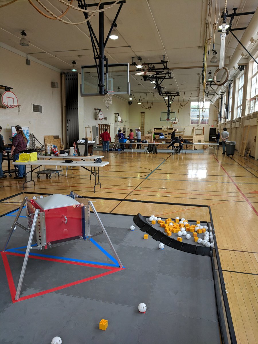 ftc_rubies's tweet image. Huge thanks to @bostonsci and @Seagate for sponsoring a space for Minneapolis FTC and FRC teams to work in. Thank you for supporting the Minneapolis #UrbanRobotics community!