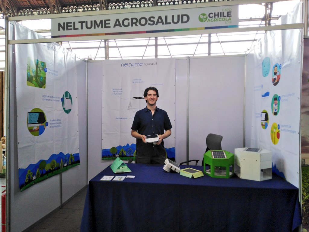 FIA_Chile's tweet image. Seguimos en #ExpoChileAgrícola dando a conocer el apoyo que ofrece @FIA_Chile a todos los productores. También puedes aprovechar y conocer algunas iniciativas de éxito que hemos apoyado como @ProtomeBio @CaptaHydro #Neltume @acabreirav Los esperamos!!!