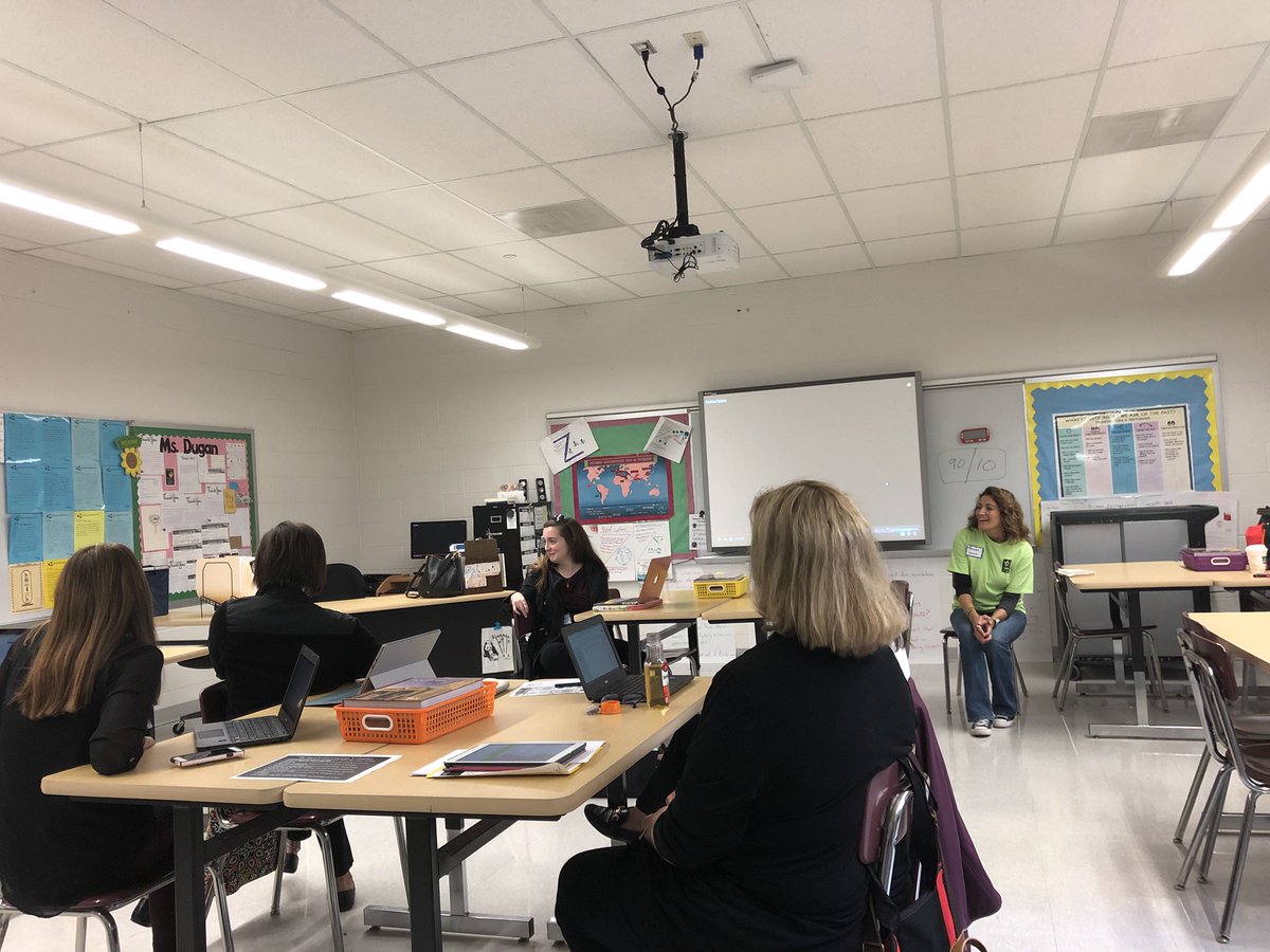MrPeluzzo's tweet photo. Great session on #TheGiftofFailure w/@Ms_Sampson23 &amp; lots of great parents, educators, etc. at #EDCampExit9! #EBedcamp https://t.co/Lf43tk1xak