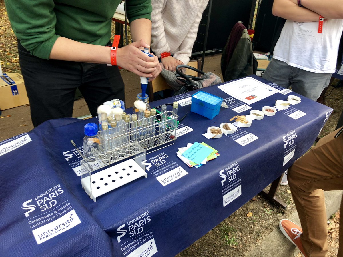 Pharma_UPSaclay's tweet photo. We are proud to welcome #international students in Université Paris-Sud @u_psud. Many of them will study in the faculty of #pharmacy @Pharma_UPSud.
The Welcome Day is now !!
Come and meet us !
#WD2018 https://t.co/TZH7fYbLc9