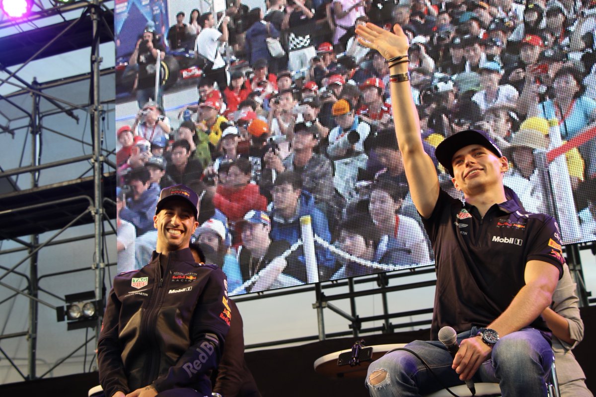 鈴鹿サーキット على تويتر 予選日最後の振り返りは Gpスクエアで開催されたf1ドライバートークショーの様子を 各ドライバー日本の F1ファンとの束の間の交流を楽しんでいただけたようです F1jp Japanesegp