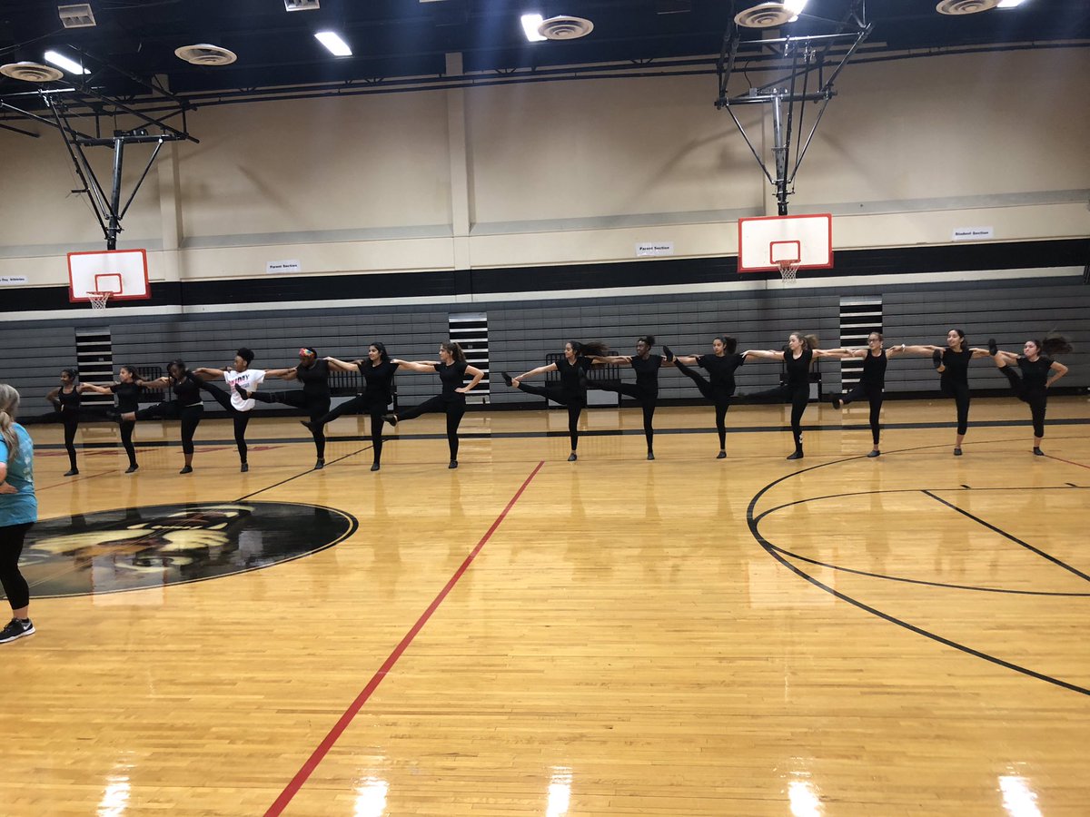 Kick combos for drill team prep? Yes please!!! 😜