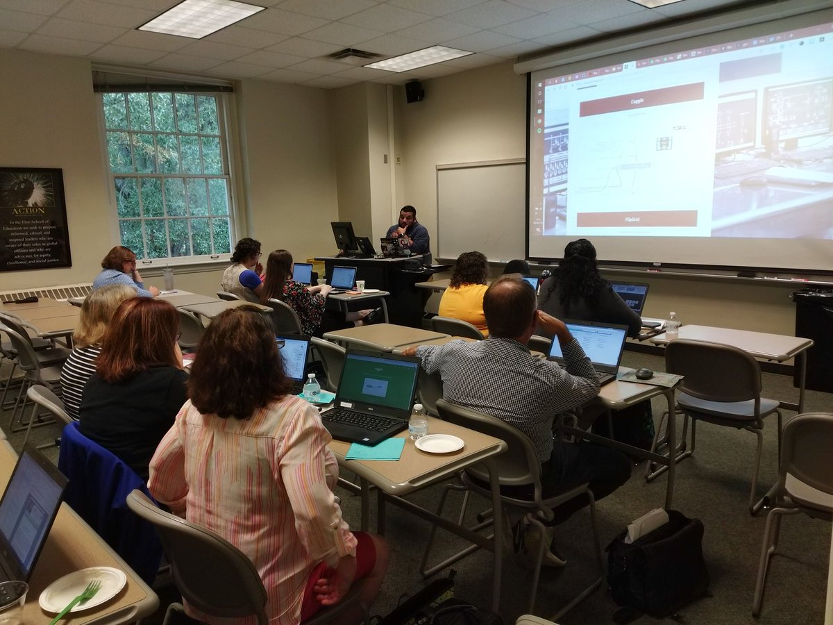 AllisonBryan225's tweet image. Hey, @MrMuziq23! Check out @MrDpasion sharing wisdom during his intersession! #RoleModel #falconslearn #ElonEdTech #ElonEd