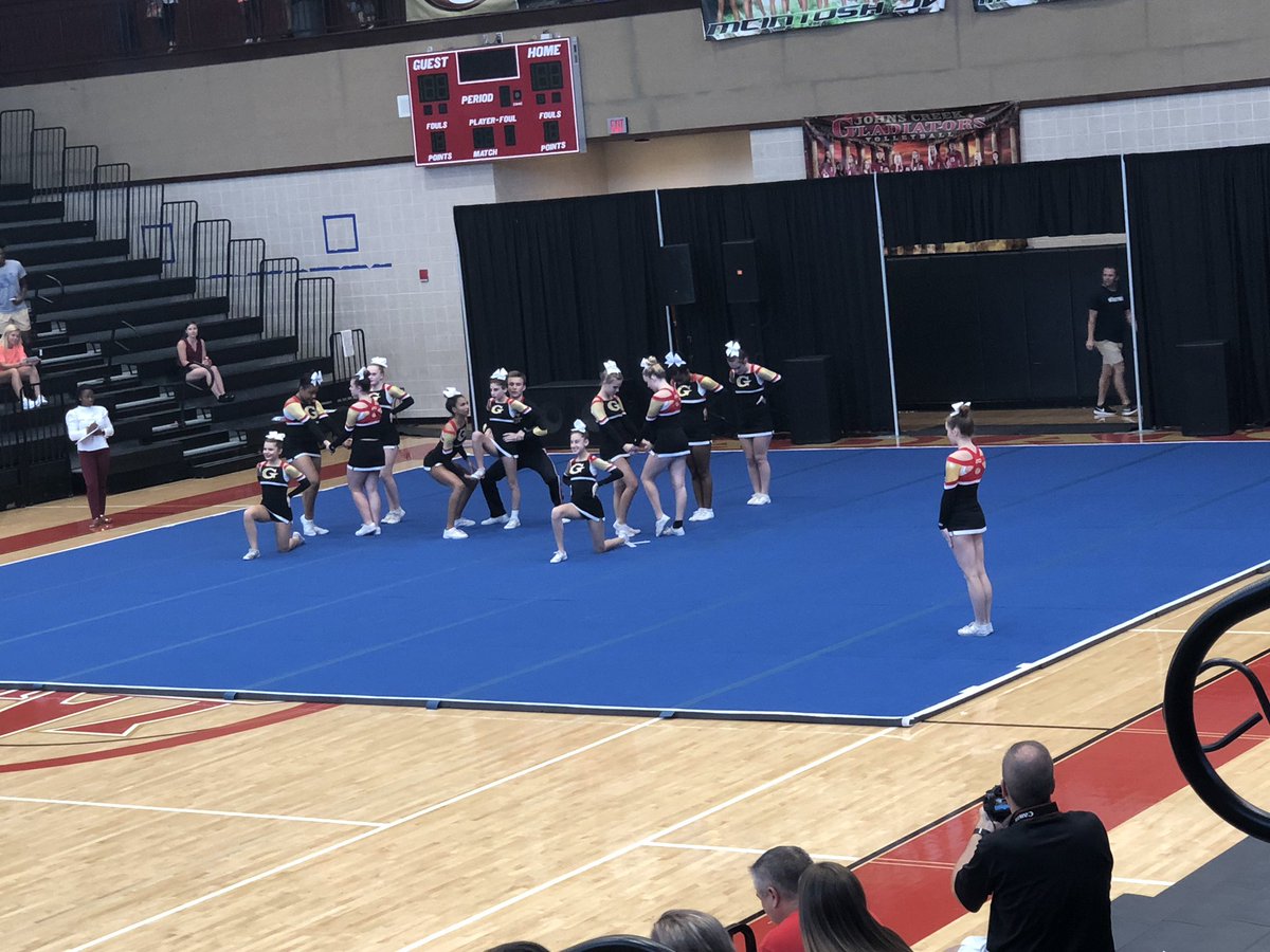 JC_fastpitch's tweet image. Great job JV Coed Comp team! @cheer_jchs #JustConquer