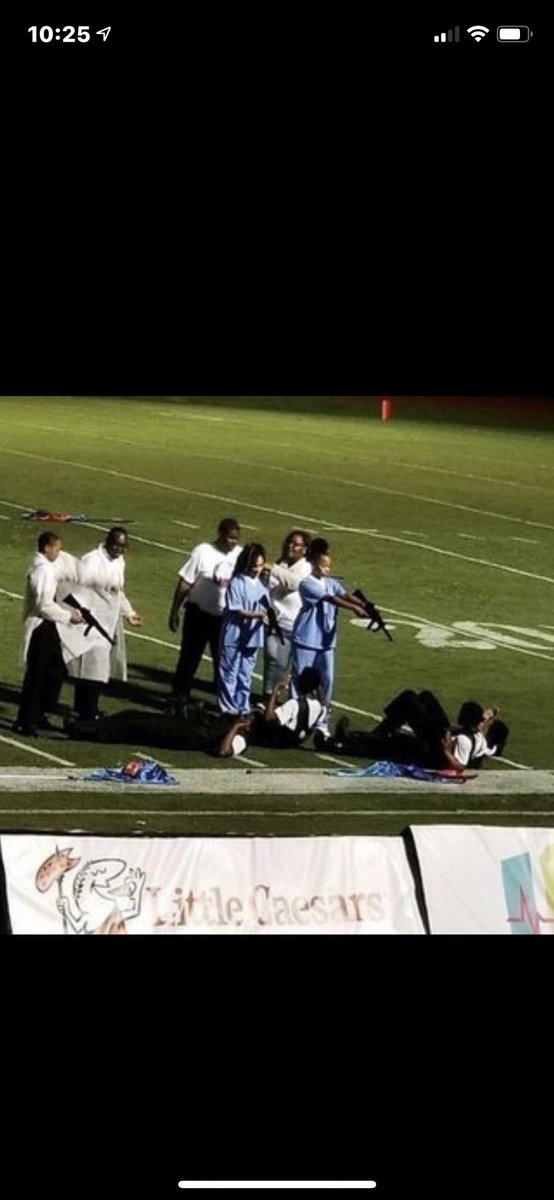 MorningsCross's tweet photo. Brookhaven, MS most often makes nat’l news w/small city award. Recently that was replaced with the deaths of 2 hometown police officers. That’s why Friday night’s Forest Hill band performance at BHS has left everyone in shock!  Is this what Public Education needs more money for? https://t.co/IhIqQ6Tvja