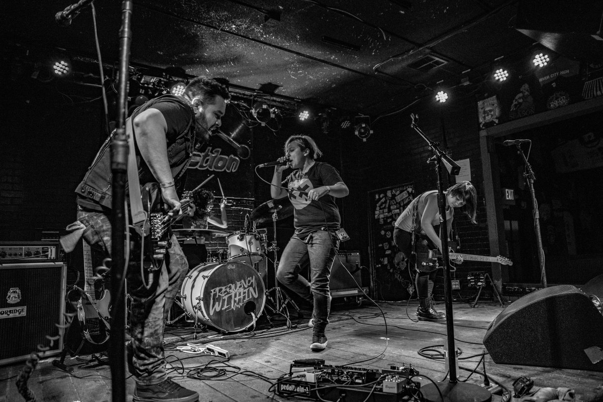 FrequencyWithin's tweet photo. We're planning wild things well into 2019. 🙂
#imafreq #yearofthefreq #musiclife https://t.co/9VWpkqKIiZ