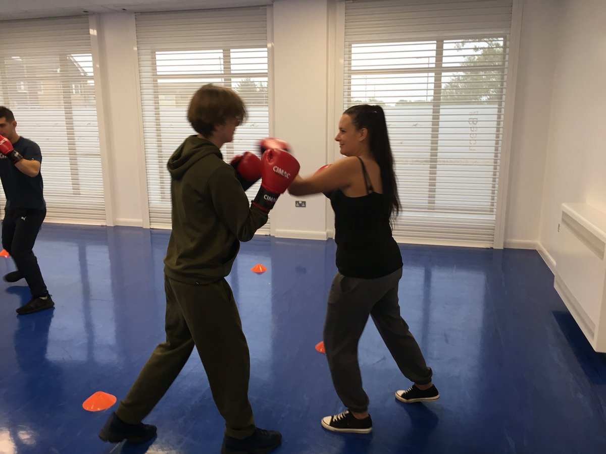 OlympiaBoxing's tweet photo. Another fun @BOXEngland course delivered today in Basildon. Great enthusiastic bunch ready to bring BOX sessions to their community🥊 @England_Boxing #communitysport https://t.co/nnKP5merTf