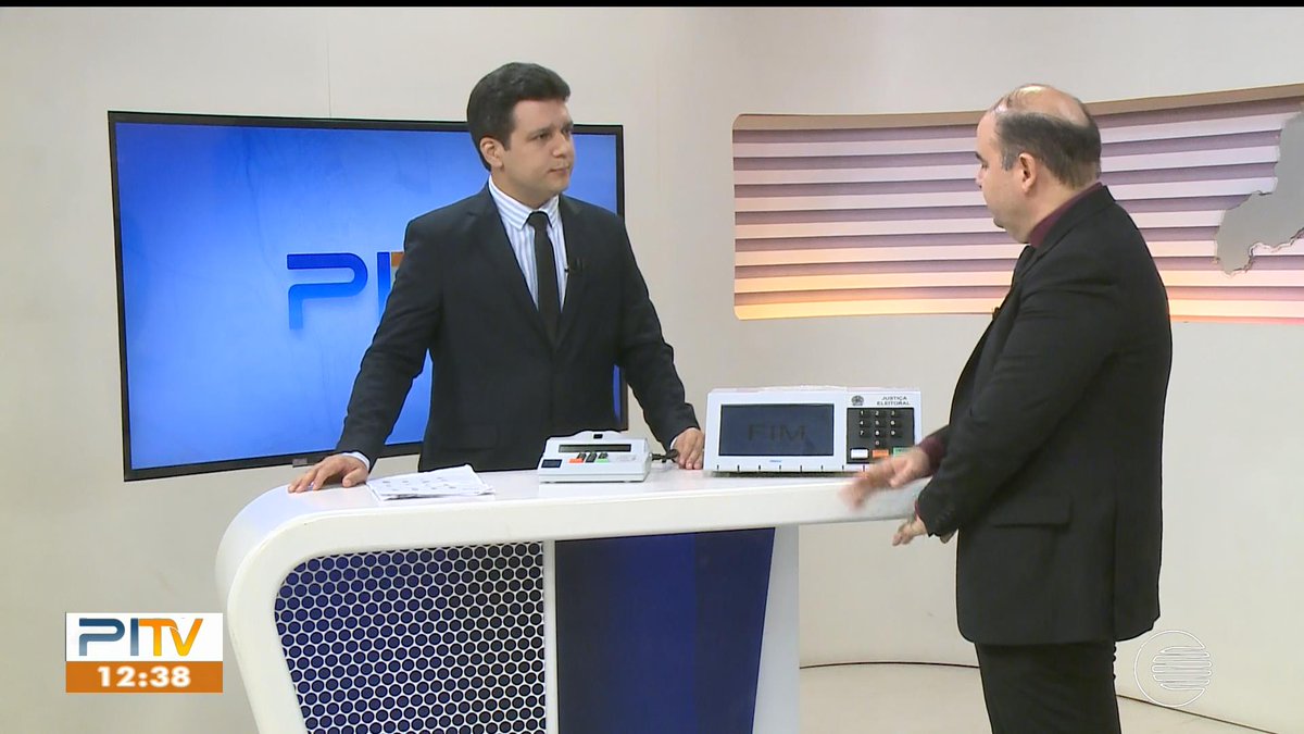 pedroseravat's tweet image. URNA SURPRESA no #PI1.