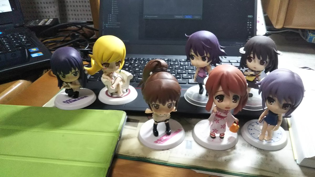 T Motoda 元田智大 パソコン遊びの合間にフィギュア遊び 遊び人研究会