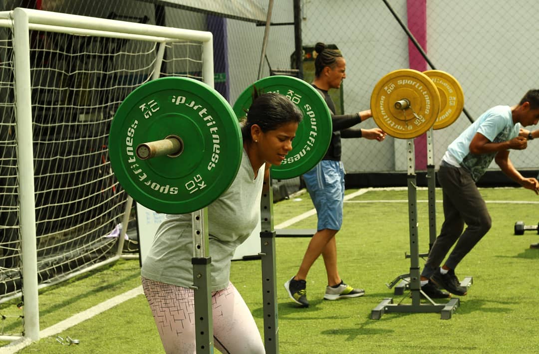 TrainingFit3's tweet image. 🤸‍♀️👍Feliz Fin de Semana! Recuerda que para lograr tus propósitos debes tener disciplina y orden en tu entrenamiento! En Training fit te ayudamos a mejorar tu calidad de vida, porque somos más que un gimnasio, somos Estilo de Vida Training fit.

ClubMiramar Barrancabermeja