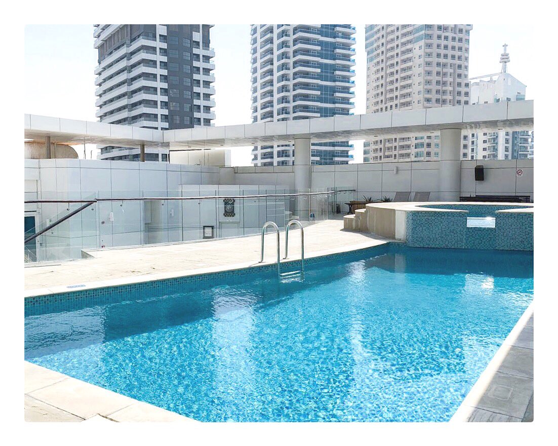 jannahplace1's tweet photo. There’s #nothing quite like having a #pool all #yourself at #JannahPlace #Dubai #Marina. 🏊🏻‍♂️

Contact us for more information:
☎ +971 4 556 2 500
📧 book@jannah-hotels.com
📩 DM us https://t.co/NLrVitxr1R