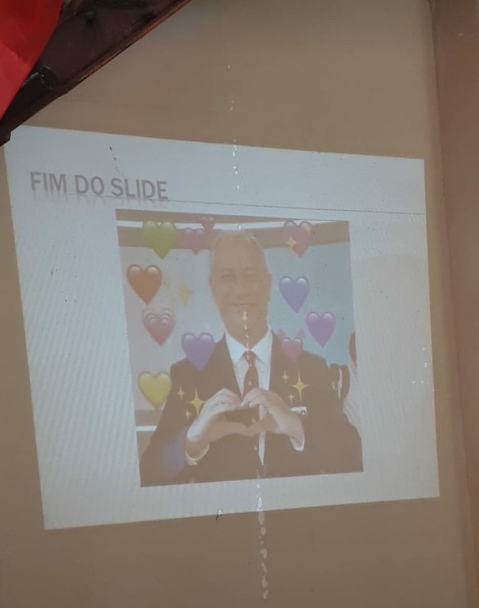 softiecuties's tweet photo. Meu fim de slide na apresentação de história
Ciro neles
#ViraViraCIR0 
@cirogomes 🙌🏻 https://t.co/Iei9Et7ZuM