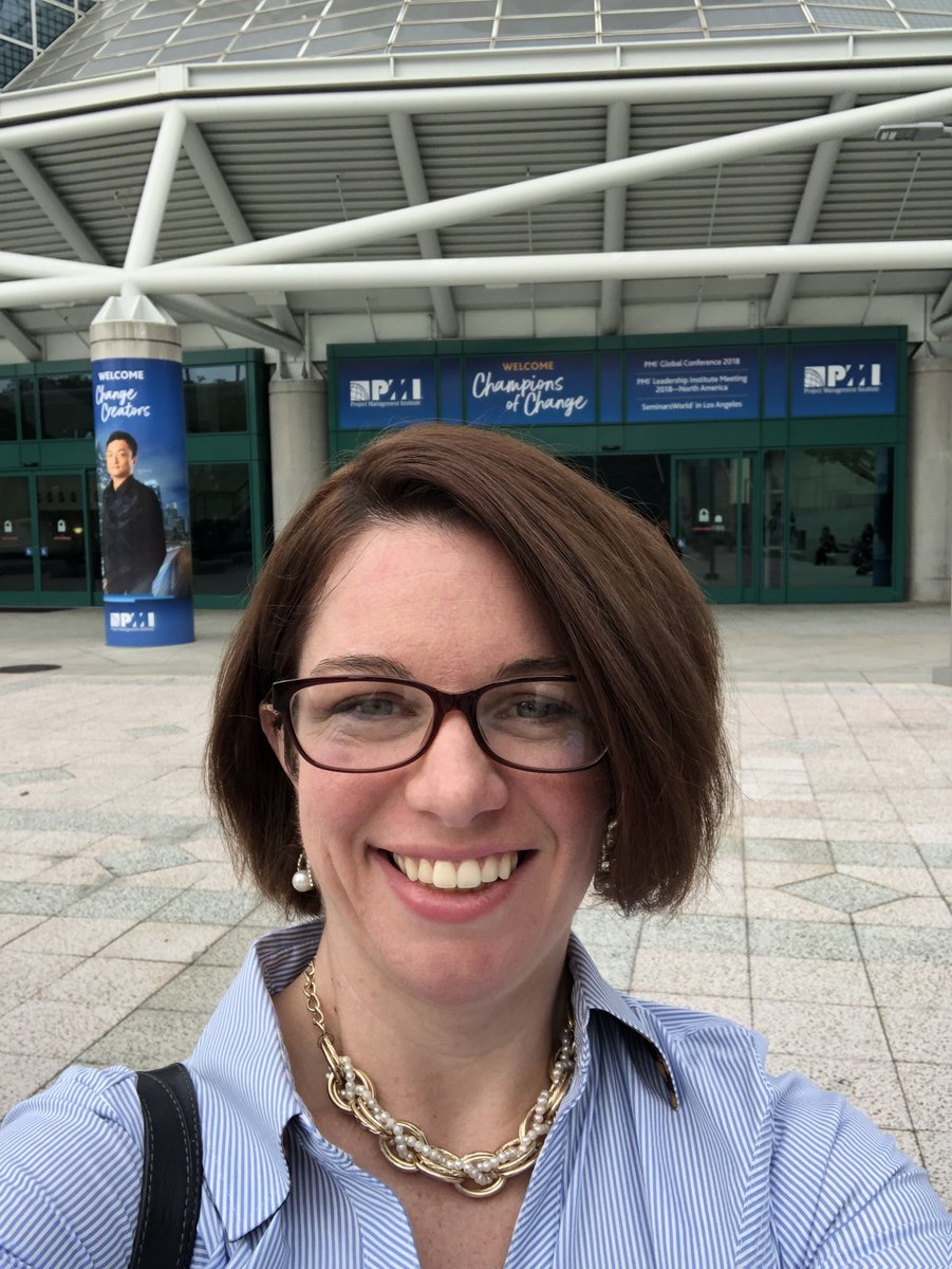SaraGallagherPM's tweet photo. Finally arrived, and so excited for #PMICon18 ! Already met some new friends. https://t.co/fiUMOPzkqY