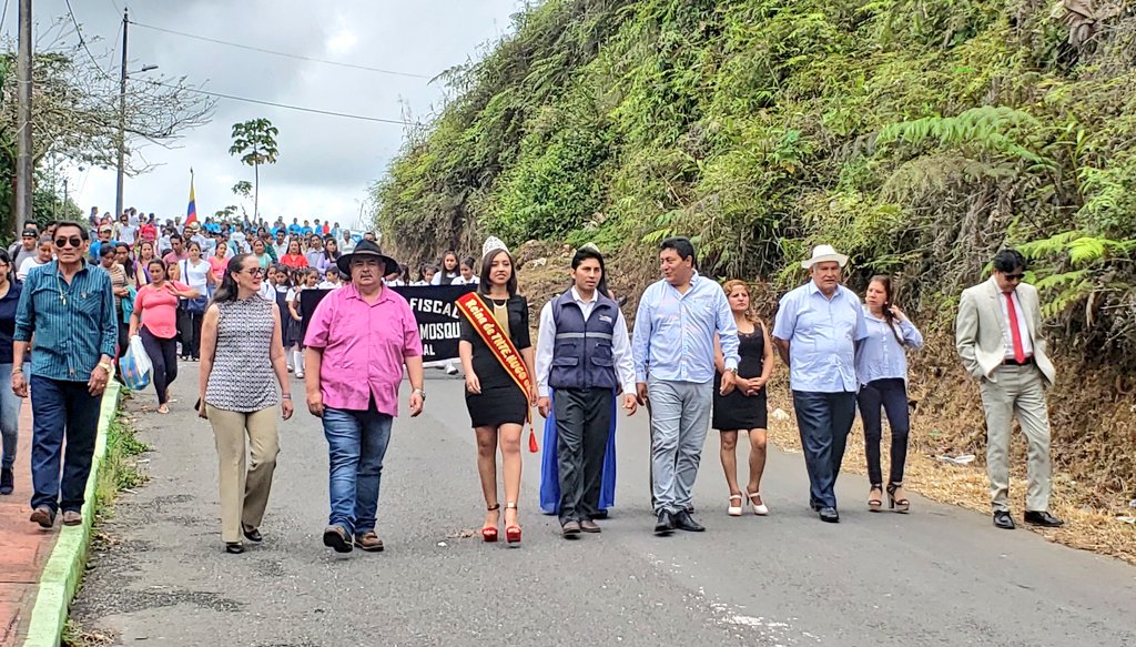 Antonio_Kubes's tweet photo. Loor a Teniente Hugo Ortíz en su Quincuagésimo Aniversario de parroquialización!
Seguiremos #ConstruyendoDesarrollo en pro de todas las parroquias de nuestra provincia #Pastaza 
@GadPastaza https://t.co/Ydj9bKllCD