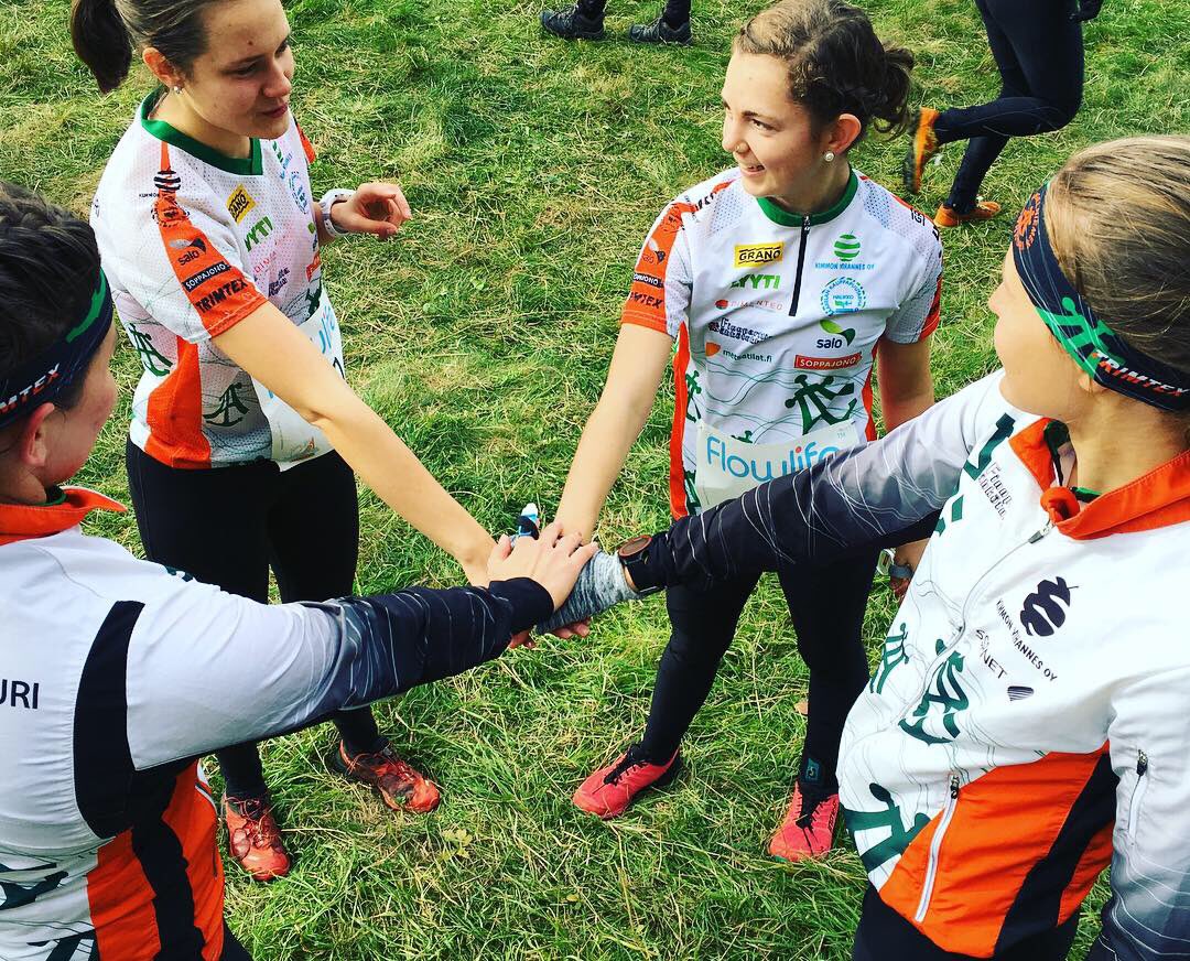 AngAnkkuri's tweet photo. Hieno #25manna ja hyvältä maistuva 16. sija hyvällä joukkuesuorituksella. Hieno jengi! #AnkkuriYlös #suunnistus #Salo #Trimtex https://t.co/GzFCss2ZKE