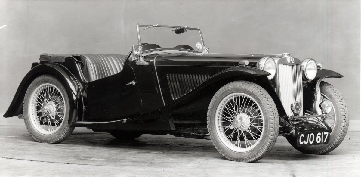 MGCarClub's tweet image. This #SportscarSaturday is the MG T Type. The first in the T series was the TA, launched in 1936 with a 1,292cc pushrod engine and was the first MG fitted with an engine over 1 litre. 
The Police were also fans of the T-Type, as the archive shot below shows! 
#MG #TType #MGTA