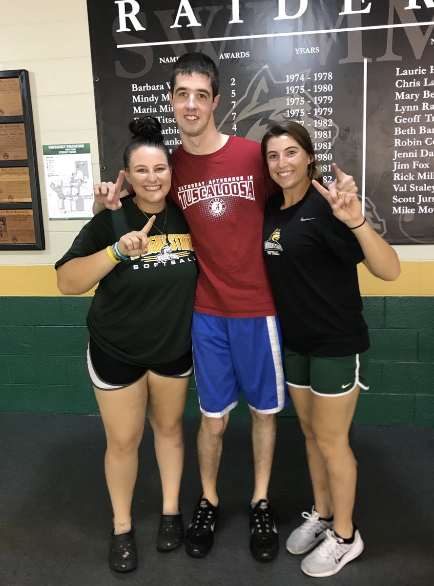 wsuraidersSAAC's tweet photo. A couple girls from Wright State Softball volunteering at the Special Olympics Swim Meet practice ! #HLCares #HLSAAC #HLSB https://t.co/i6R8yBNfTg