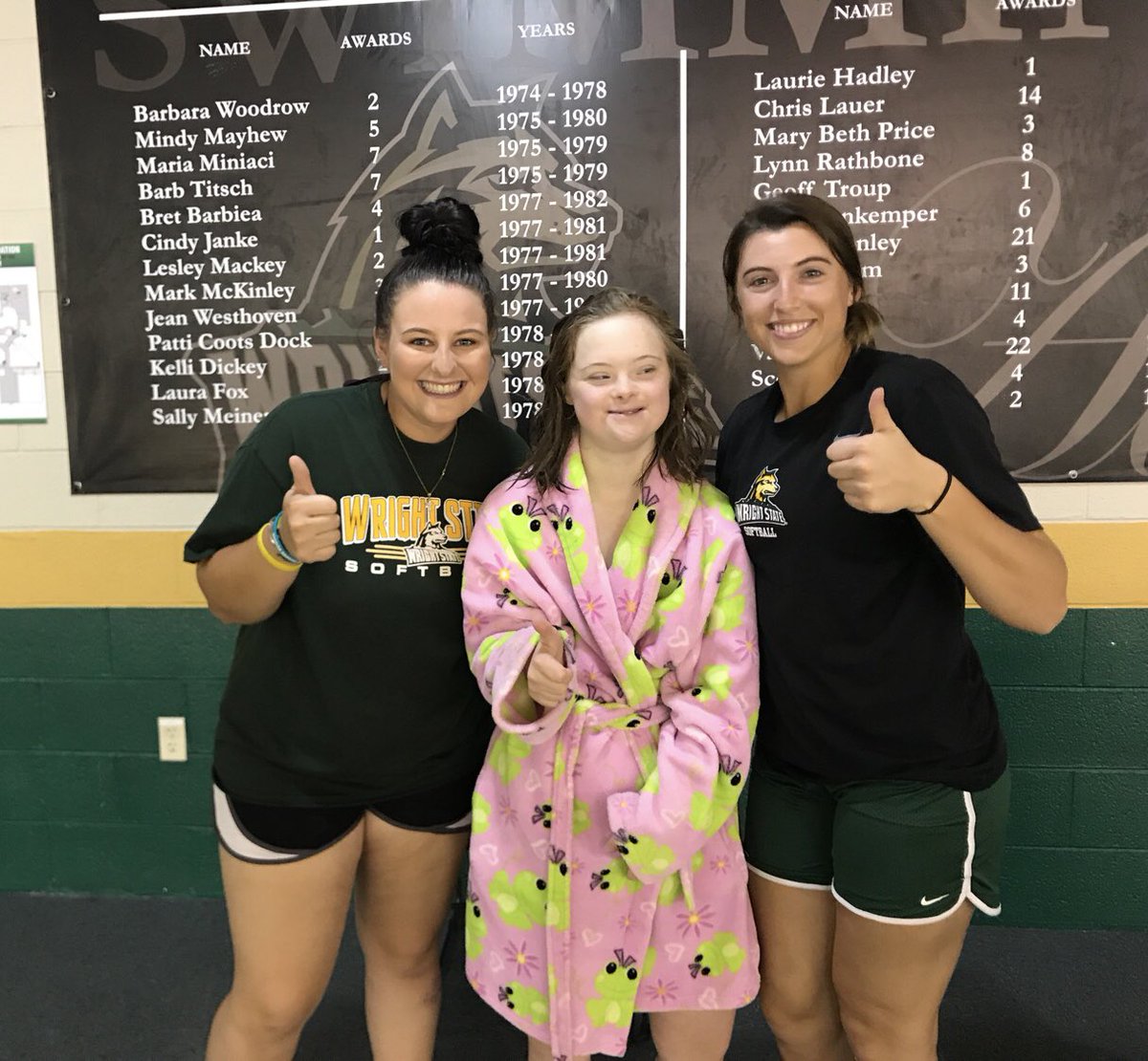 wsuraidersSAAC's tweet photo. A couple girls from Wright State Softball volunteering at the Special Olympics Swim Meet practice ! #HLCares #HLSAAC #HLSB https://t.co/i6R8yBNfTg