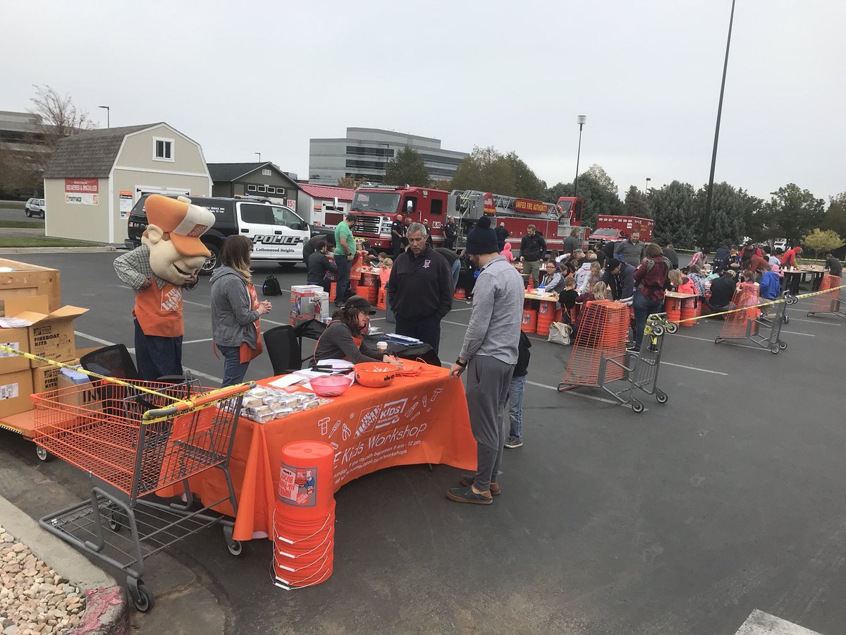 Great turn out for our fire / safety kids club event! #thenew4402