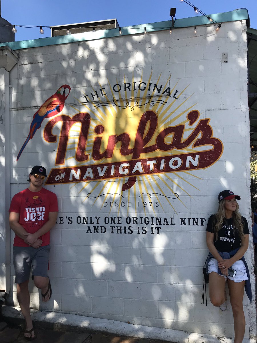 bho52's tweet image. Pregame barbecue didn’t work yesterday so let’s try Tex mex this time. #somethingsimple #RallyTogether