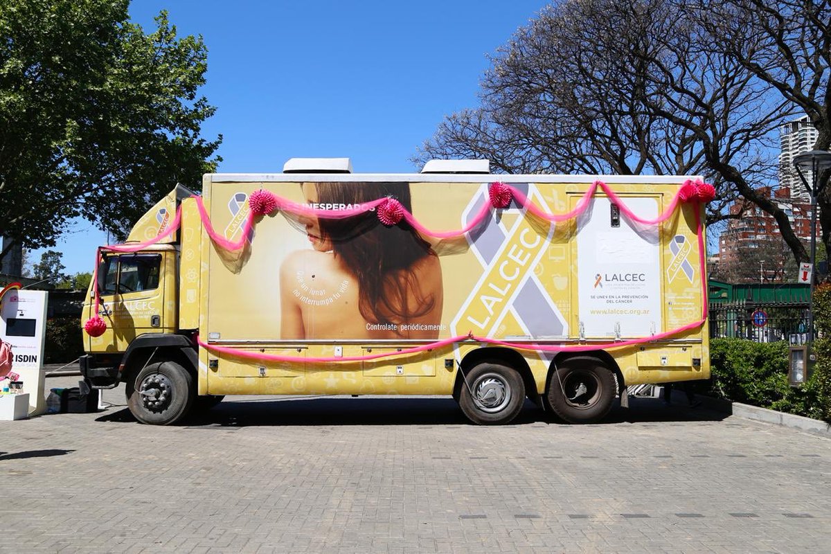 hipalermo's tweet photo. Acompaña a esta expectante jornada de carreras, LALCEC con campañas de prevención y concientización del cáncer de mama. #CopaLALCEC #HipodromodePalermo #Palermo https://t.co/Afd4HWLQym