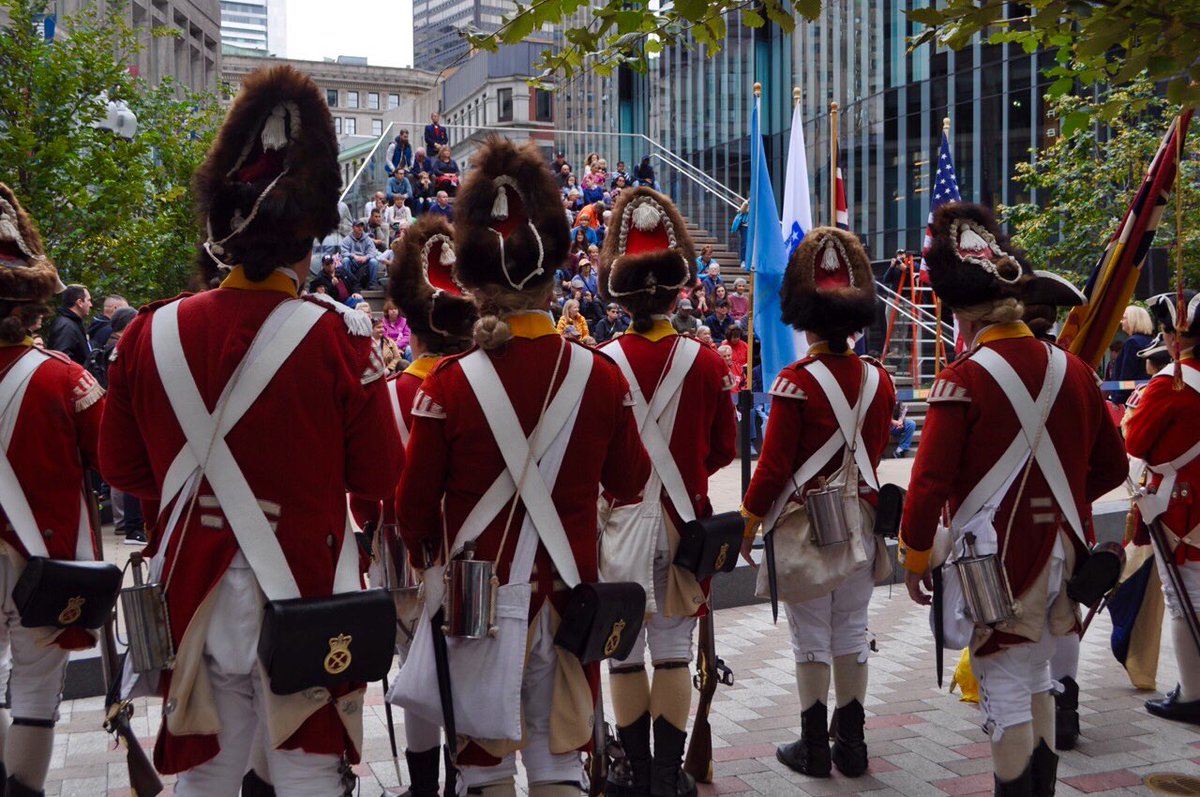 UKinBoston's tweet photo. Huzzah, loyal subjects! Consul General @harryvx was delighted to welcome Her Majesty’s troops back to Boston 250 years after they landed in 1768.
#BostonOccupied starts now, so come see them on Boston Common while we raise the Union Flag. Good luck getting it down this time. 🇬🇧 https://t.co/lxPnbtdpsC