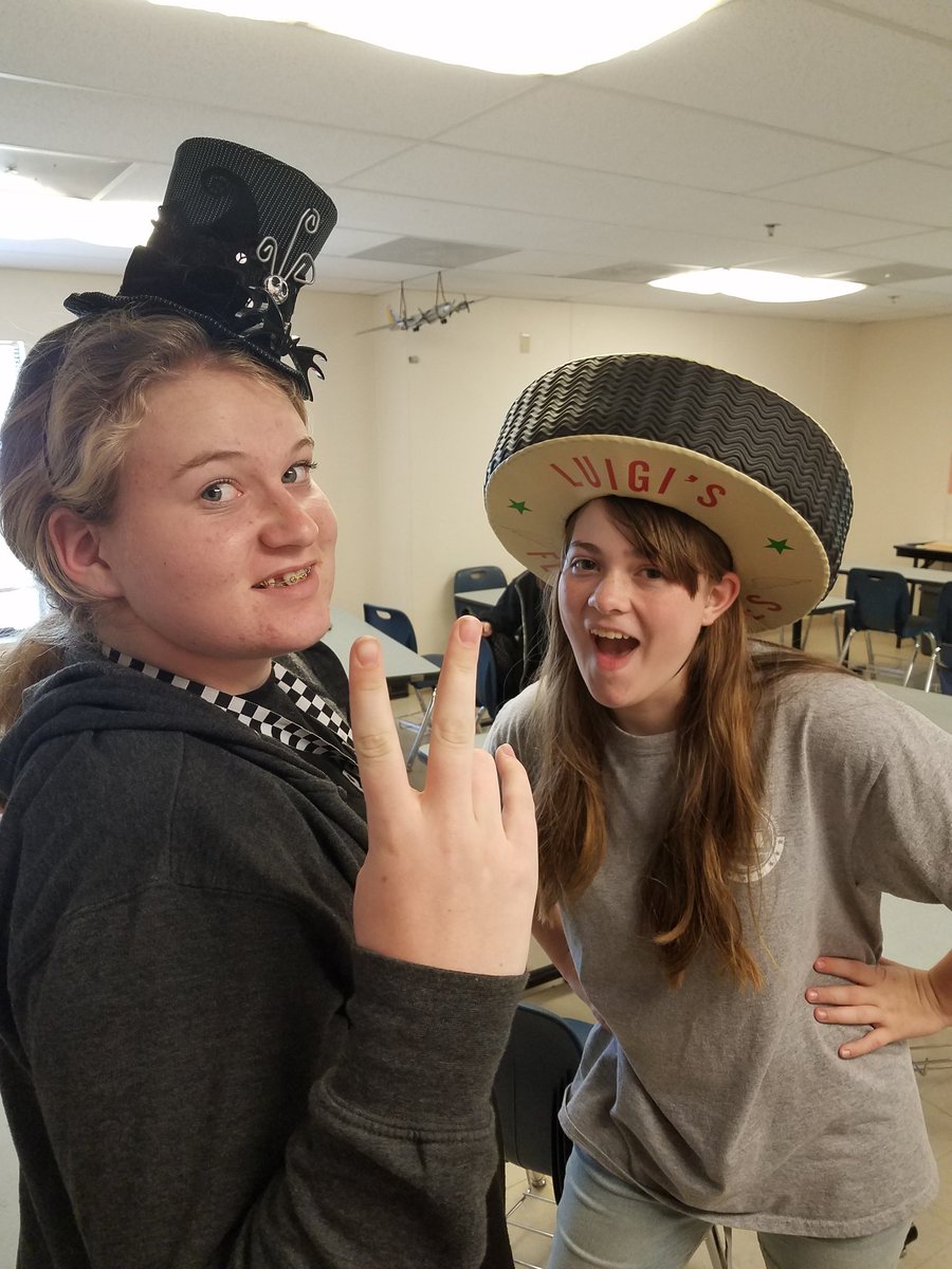 KnightSkyTeach's tweet photo. Super star Thursday https://t.co/Kc0iZWajsI