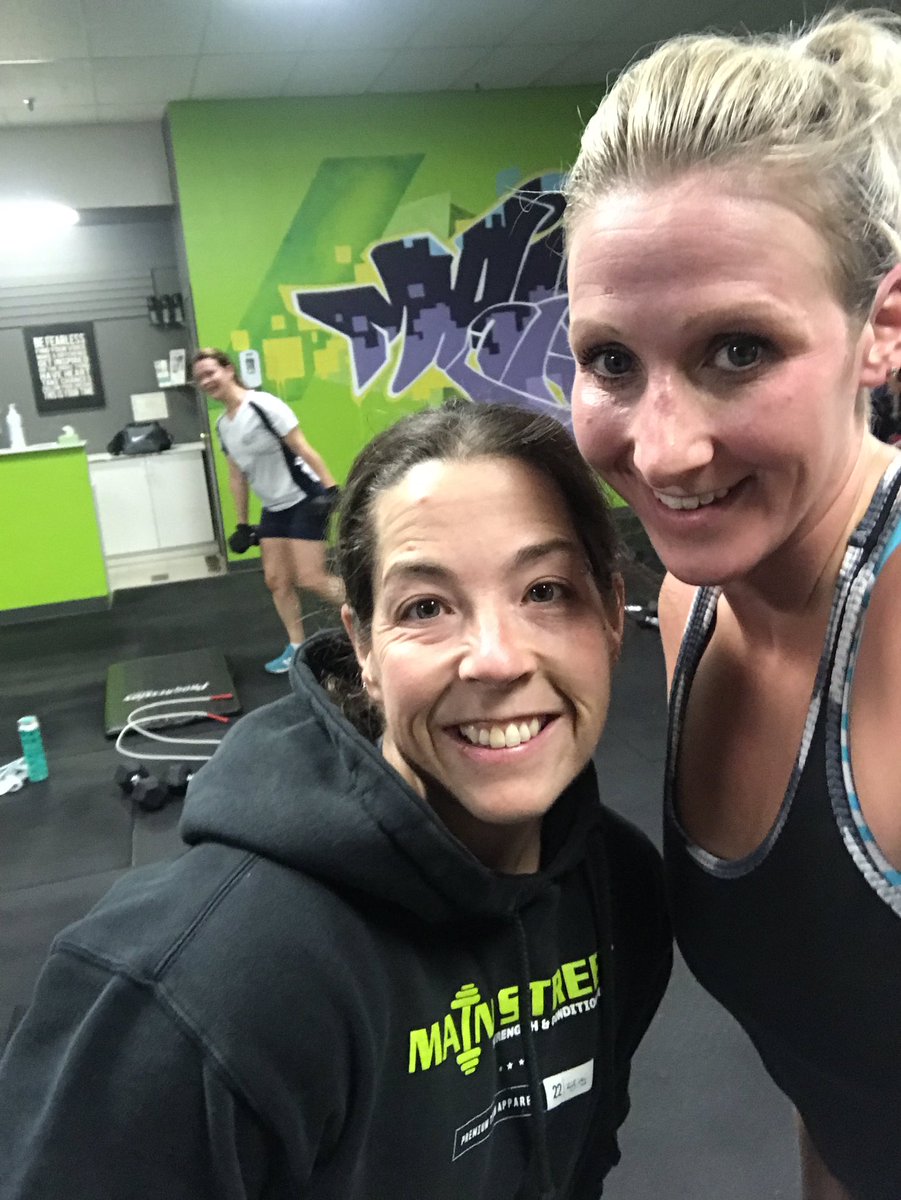 Took an early lunch so I could attend Weekend Warrior @ Main Street Strengh &amp; Conditioning. Aubrey keeps me fast and strong so the bad guys don’t stand a chance. Thanks for the killer workout today 👊💪. #trytooutrunme #strength #gymtime #badguysdontstandachance #fitcops