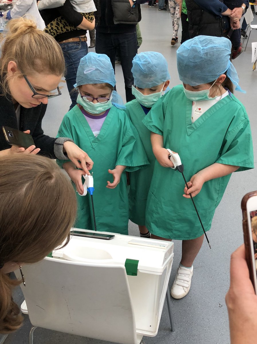 Melanie_Maguire's tweet photo. Awesome day @MidlothSciFest especially the keyhole surgery. Looking forward to next week at Easter Bush @jostewart74 @surgeonshall #sciencerocks #scienceiscool #nextgenerationofsurgeons #scrublife https://t.co/2BEzopTAAF