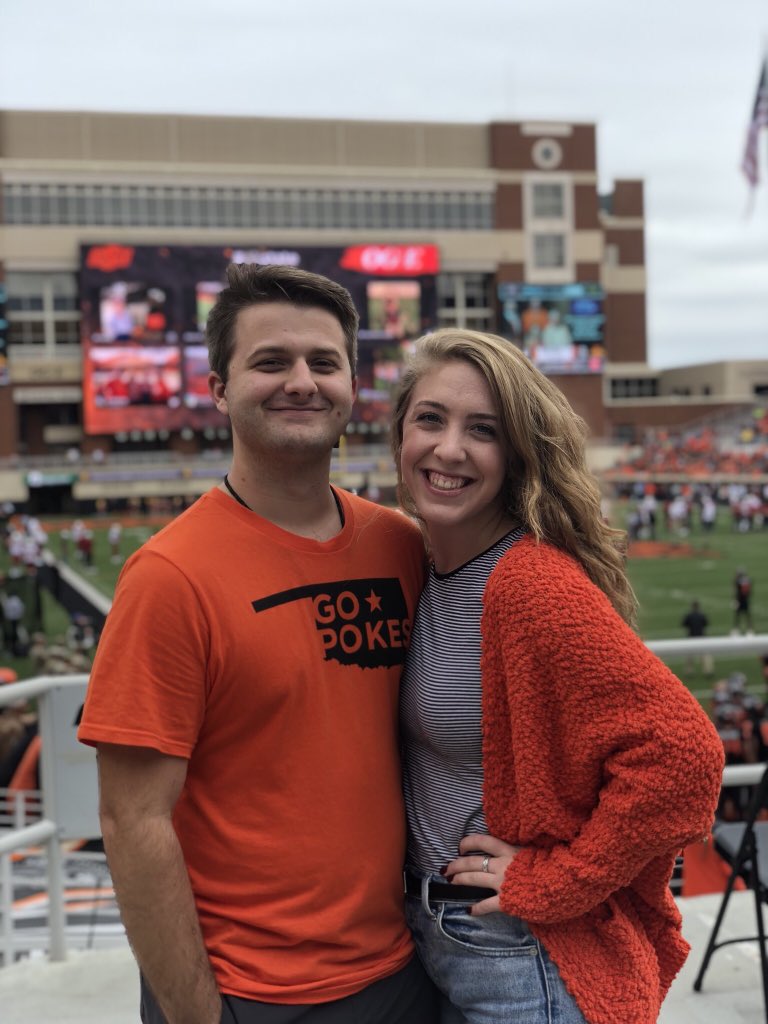 olivialepino_'s tweet image. go pokes :-)