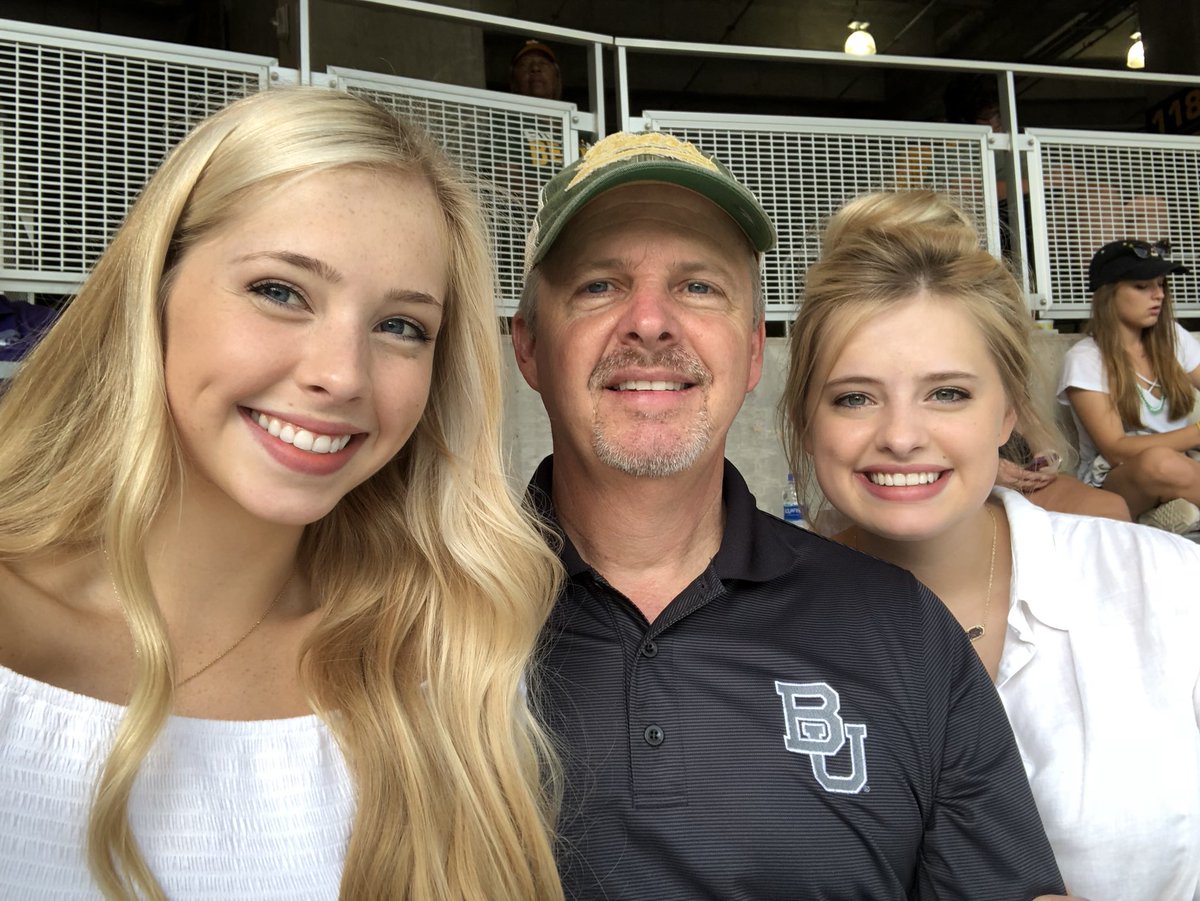 Superdavej1's tweet photo. #sicem!!! https://t.co/nFOWYp7pxu