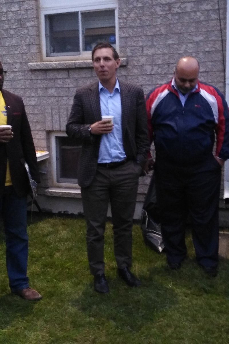 jermibers's tweet photo. A wonderful evening lastnight with my friend Navneet and his family who hosted a Meet and Greet to introduce me to his friends and neighbours. Great momentum for our campaign #Wards2and6 #Brampton #brampoli #BramptonFirst https://t.co/bl2G0ThX3n