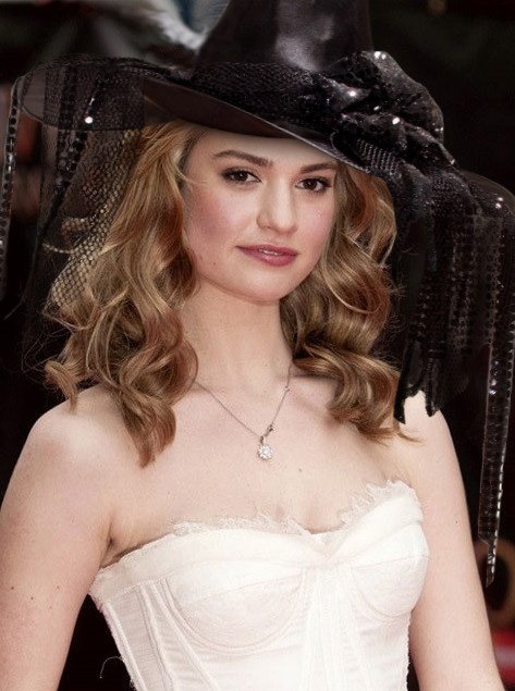 #NuevaFotodeperfil Ahora soy una bruuujita! Yiuuu uuuh jauaujjuauajh!!!