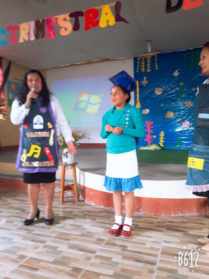 KathiluRamirez's tweet photo. DM Oxapampa #PreTrimeatral Gracias a Dios por nuestras maestras comprometidas con las nuevas generaciones @YudyVilladeRome @AdventistasMAC https://t.co/DEPFXTDkjH