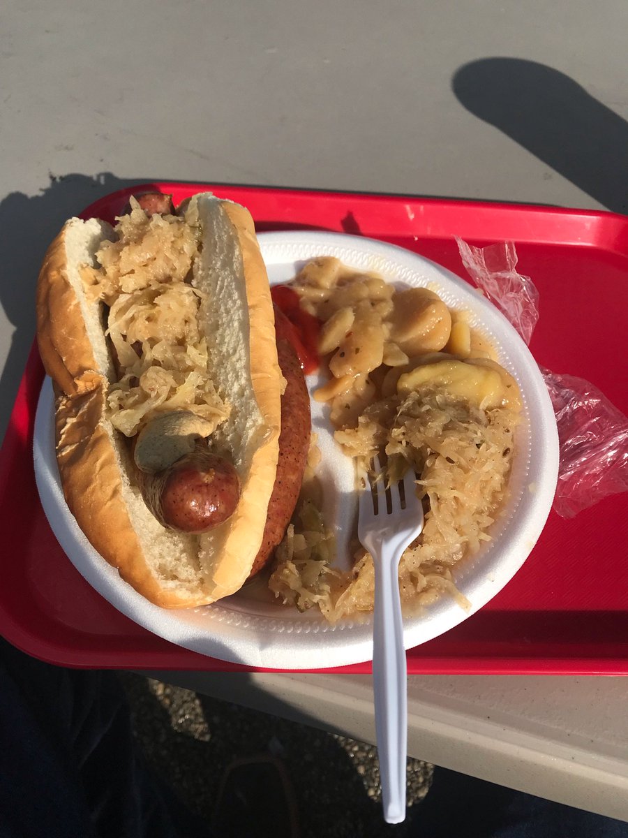 markphillipsrdo's tweet photo. My annual stop at the #HansMueller Tent at the @StateFairOfTX ! Getting set for @aaron_watson at 8:30 at the #chevymainstage !!! https://t.co/ktXuUfBXF5