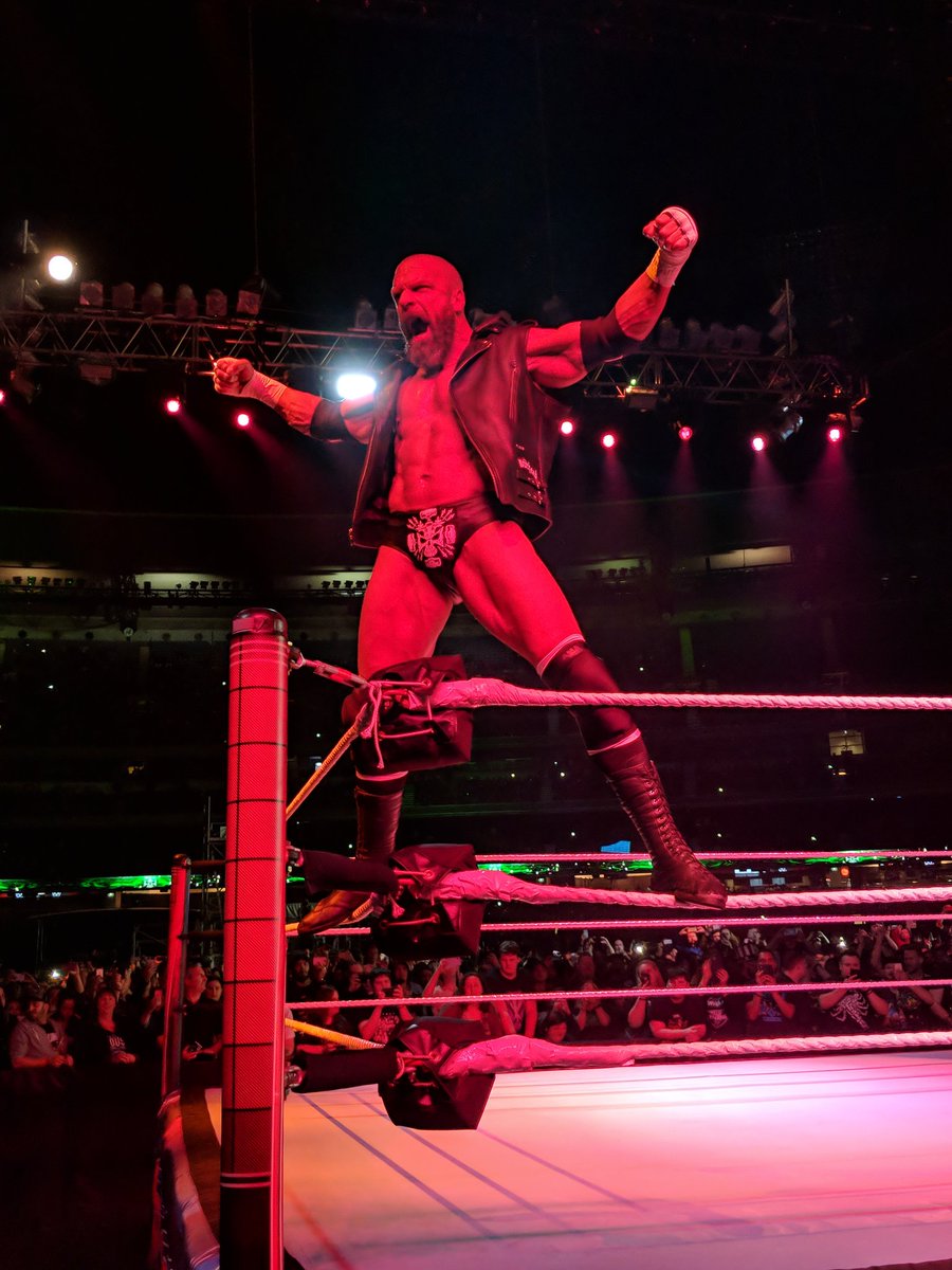 iamjoenocera's tweet photo. Some snaps from last night. Select your colour. @TripleH #WWESSD https://t.co/eKMhaOoLB8