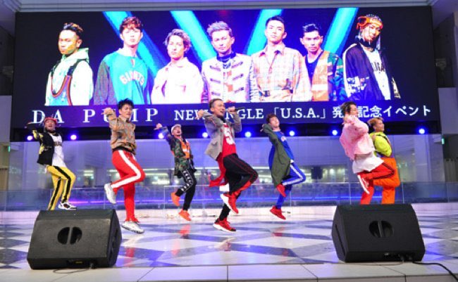 子どもさんが おおきなかぶ の絵本を見ながらした質問に一同爆笑 完全に一致ｗ 完全に踊ってるｗ Togetter