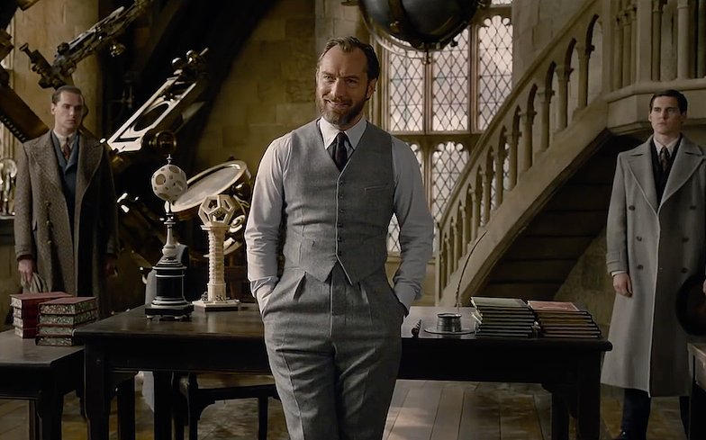 gaytimes's tweet photo. Dumbledore is clearly gay in Fantastic Beasts 2, according to director.

https://t.co/YwKLLDgtsv https://t.co/EnJtdVtn6M