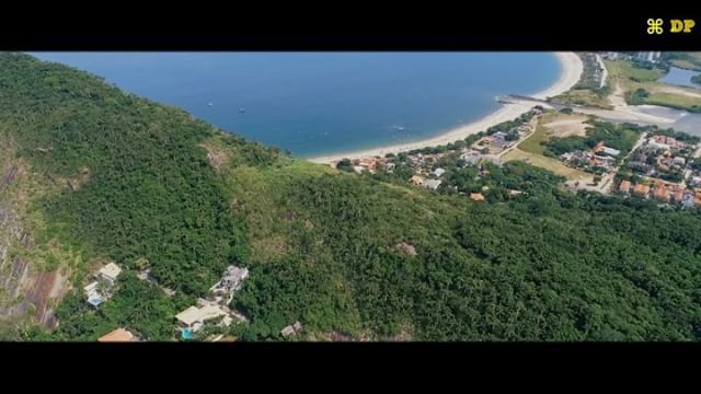 DigitalPeaceBR's tweet photo. ⌘ 🎥  #DigitalPeace_Drone
.
📍Prainha - Itacoatiara - 2
•
•
•
#digitalpeace 
#niteroi
#niteroivibes 
#guiadeniteroi 
#niteroirj 
#curtaniteroi 
#drone 
#dronebrasil 
#dronestagram 
#dronelife 
#dronefly 
#airvuz 
#unitedbydrone 
#fromabove 
#birdse… https://t.co/BbFlbx451I https://t.co/JjjyYVJhgG