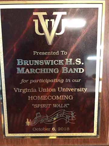 tabiffy's tweet photo. @BHSBulldogsbcps are making moves today in Richmond with @BHSBulldogBand at Virginia Union Homecoming Parade and #BHSSTUDENTS attending Infinite Scholars College Fair receiving more than $100,000 combined in financial award offers. https://t.co/60FELeDYJH