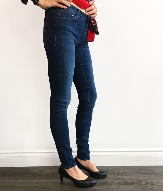 hyefashion's tweet photo. Founded in Istanbul in 1991, Mavi Jeans designs a full collection of denim-wear for women. Mavi's philosophy is to create perfect fitting jeans that convey a Mediterranean feeling in terms of fashion and detail. Mediterranean is exotic and inspirational,… https://t.co/TmlIwNEa3b https://t.co/OtC7VdoXbp