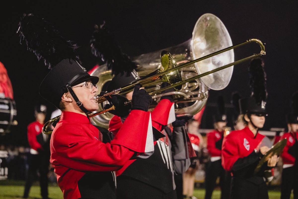 SheilaMathers3's tweet photo. Good luck @crestwoodbands Scarlet Guard at your competition! @CrestwoodSupt @mcmah01 #ScarletGuard #OurBandRocks https://t.co/R5UUhra5N0