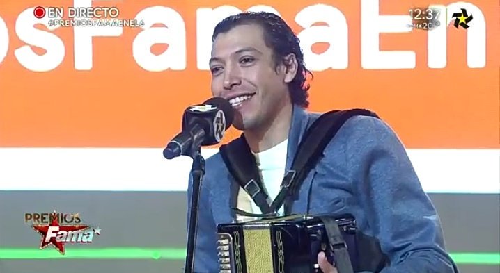 AlondraSwiftie6's tweet photo. Me encantó tu participación bb 😍😍♥️ @_snuppy08 😍😍😍♥️ eres el mejor 😍😍😍😍😍♥️
#PremiosFamaEnEl6 #YoConSnuppy #YoConSnoopy
Cantas hermosoooooooo no le hagas caso a los jueces 😍😍😍😍😍♥️ https://t.co/NJMGJS8gRF