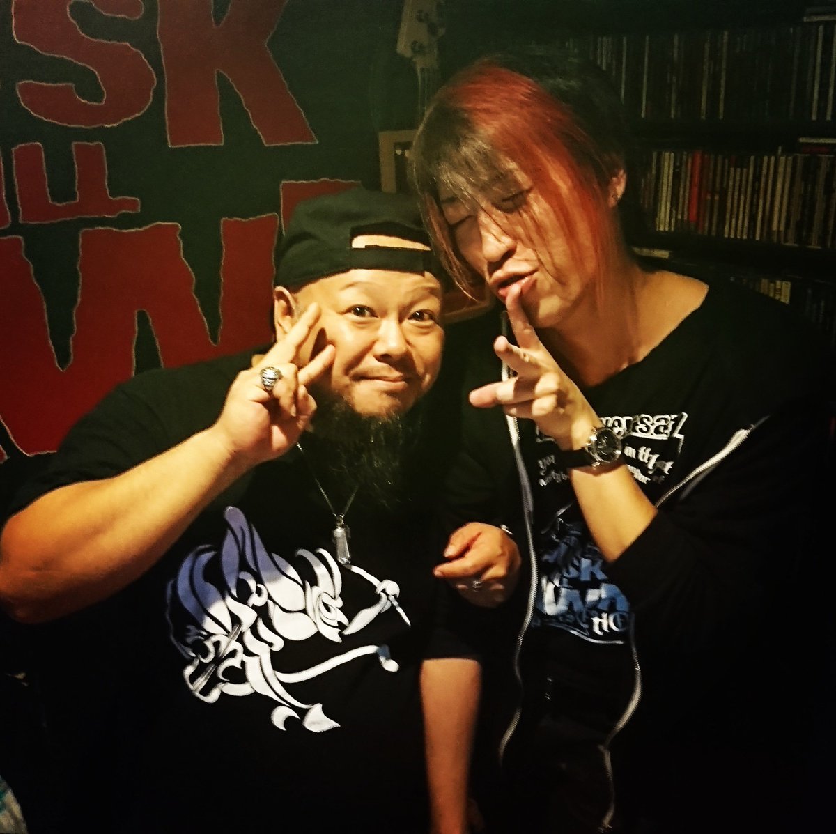 FROM_DUSK_TILL_'s tweet photo. Now playing DJ雄規 from LUIDA⇒DJ4410‼️
#Tokyo #Shinjuku #Kabukicho #TokyoLife #SaturdayNight #NightLife #DJ #Party #Weekend #NoCharge #Music #Rock #HardRock #Metal #HeavyMetal #Hardcore #KcRyback #HRHM #Event #RockTillDawn #RockBar https://t.co/SNSfm9Q6fD