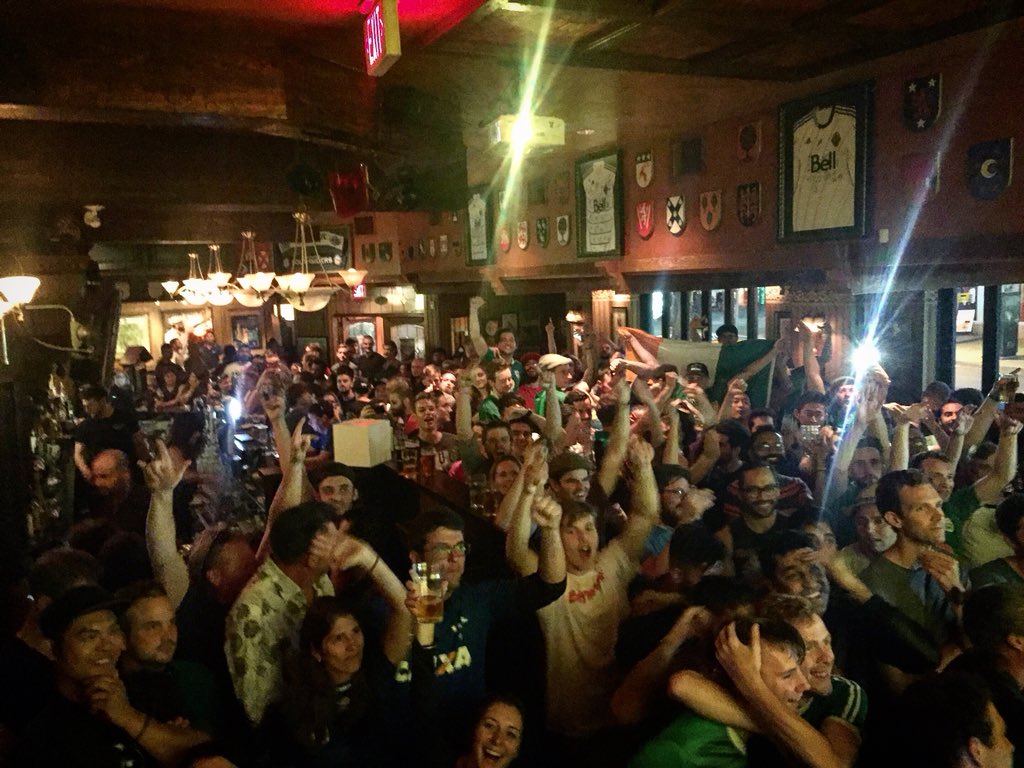 The last time McGregor fought it was MADNESS in here! Join us tonight for our last EPIC UFC viewing party featuring the one and only <a href="/thenotoriousmma/">Conor McGregor</a>
.
.
.
.
#UFC229 #DoolinsIrishPub
#ConorMcGregor
#GranvilleStreet
#SaturdayNight
#Fightnight
#YVREvents
#🍀