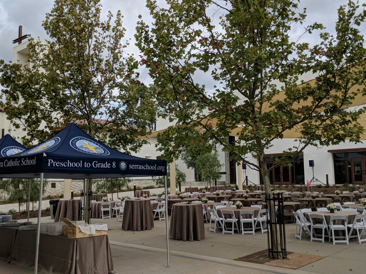 zilliedtech's tweet image. So excited to be attending the official ribbon cutting for @StSerraCSRSM new Administrative building and Creativity space, which includes 2 brand new SmartLabs...check back for more updates and pictures #stemsmartlab @SmartLab_tweets