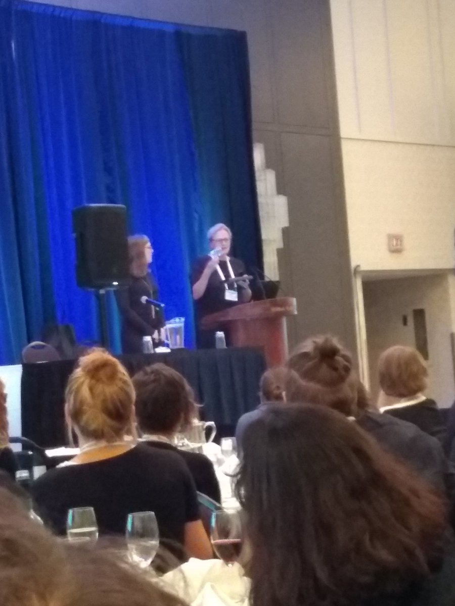 TheRealSPR's tweet photo. Ursala Hess takes over as the new SPR president from Karen Federmeier with the passing of the gavel. #SPR2018 https://t.co/xV8sblJdCf